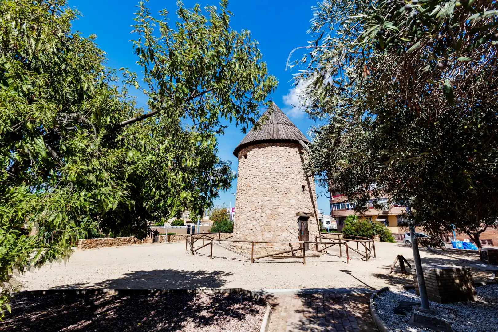 Vista exterior de Pis en venda en Torrevieja amb Terrassa, Moblat i Piscina comunitària
