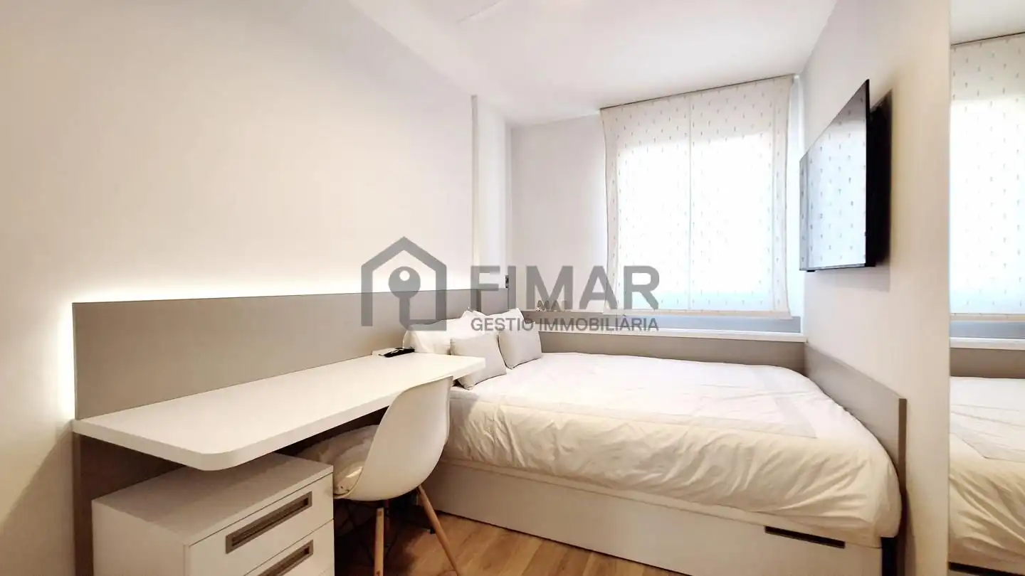 Habitación de Casa o chalet en venta en Vilassar de Mar con Aire acondicionado, Calefacción y Jardín privado