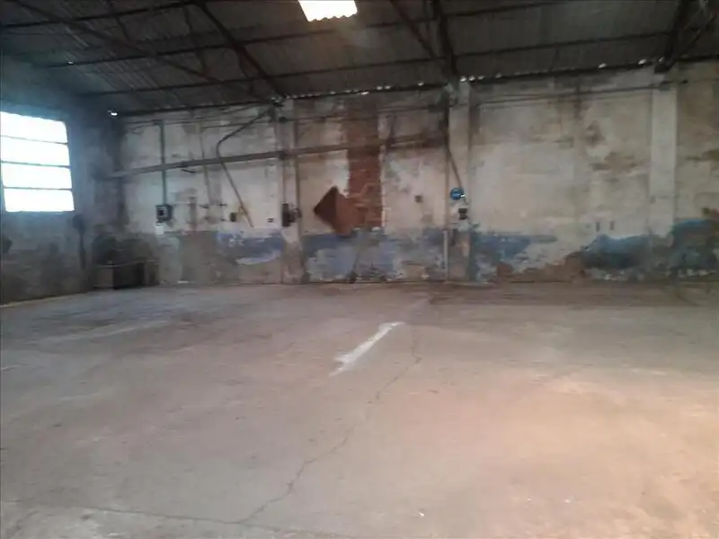 Terreno industrial en venta en Avenida Castellón, El Pilar