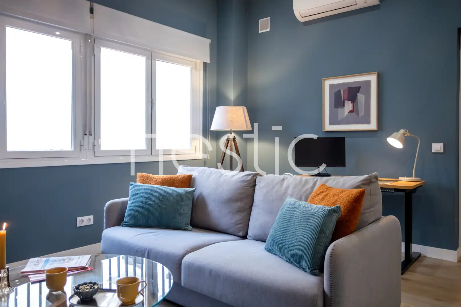 Sala de estar de Apartamento de alquiler en Madrid con Aire acondicionado, Calefacción y Amueblado