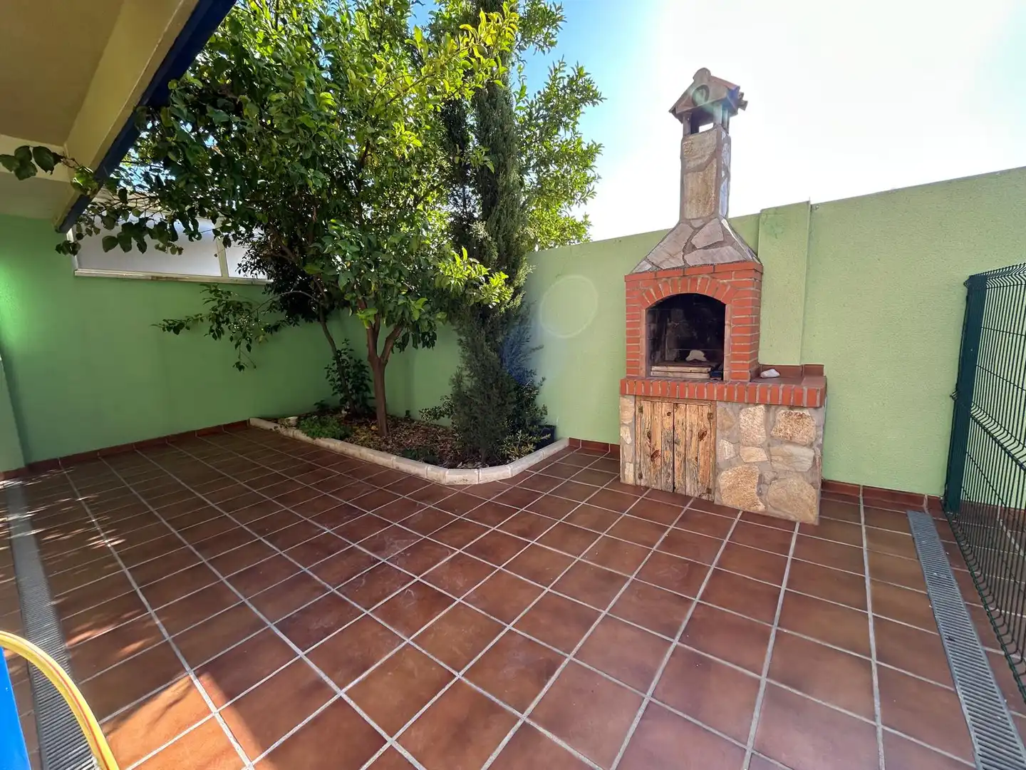 Terraza de Casa adosada en venta en Poblete con Aire acondicionado, Calefacción y Jardín privado