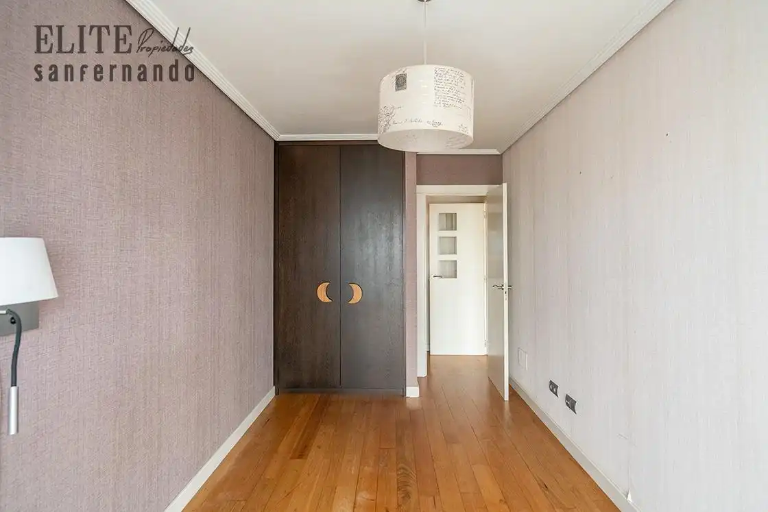 Habitación de Piso en venta en Santander con Calefacción, Jardín privado y Parquet