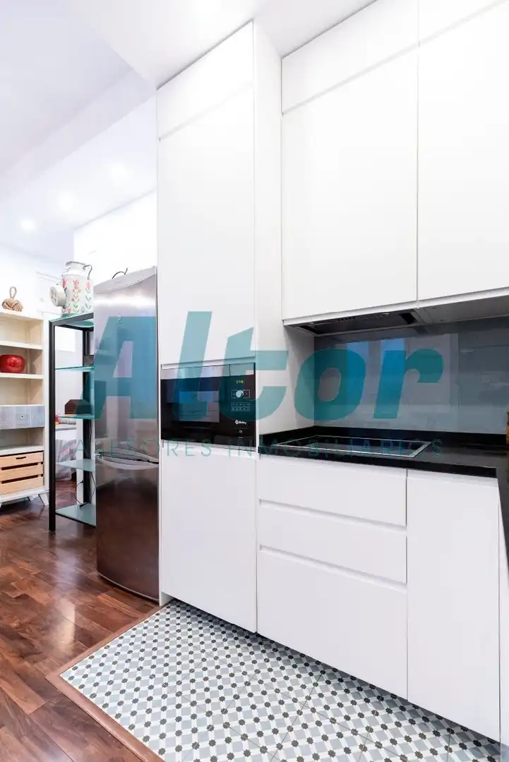 Piso en venta en DEL PRADO, Cortes - Huertas