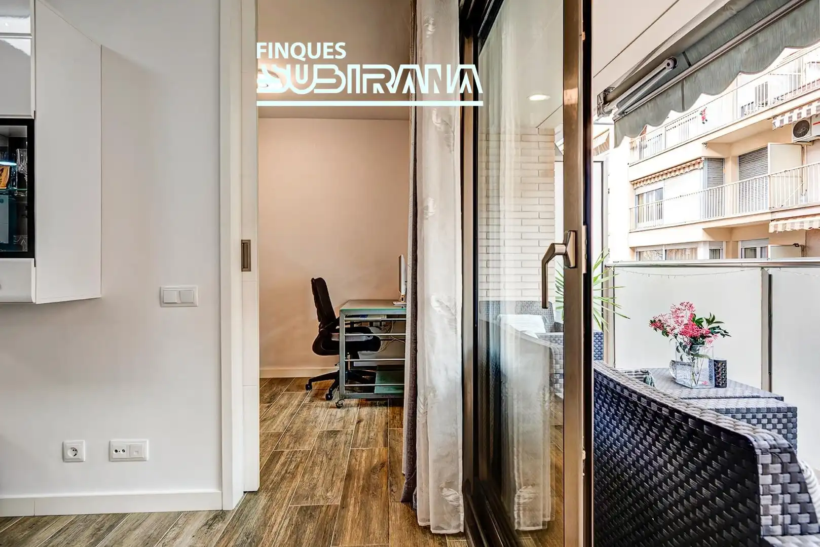 Piso en venta en Igualada con Balcón