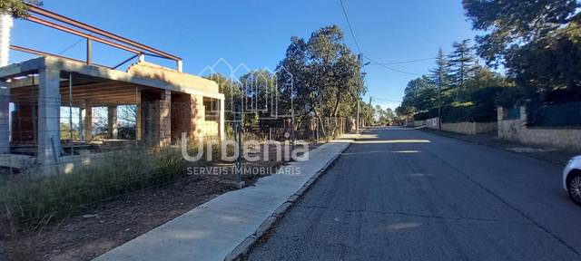 Edificio en Venta en Montardo en Calders