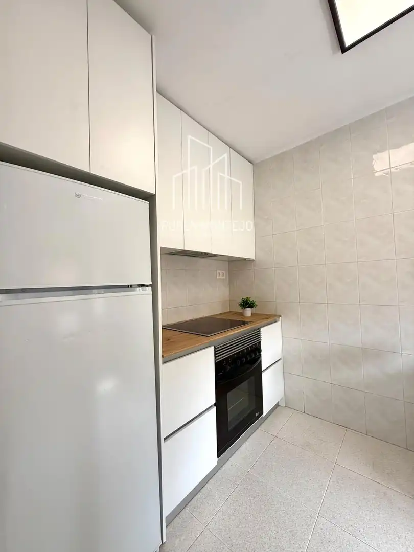 Cocina de Piso en venta en Salamanca con Calefacción, Amueblado y Horno