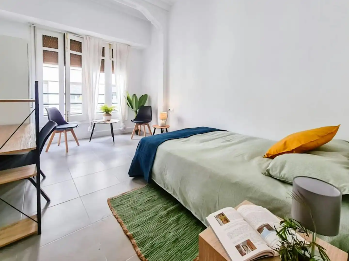 Habitación de Piso para compartir en  Valencia Capital con Calefacción, Lavadora y TV