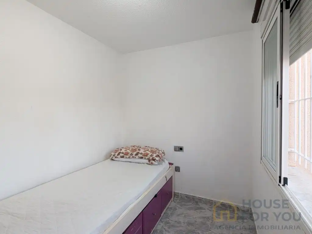 Habitación de Casa o chalet en venta en Los Alcázares