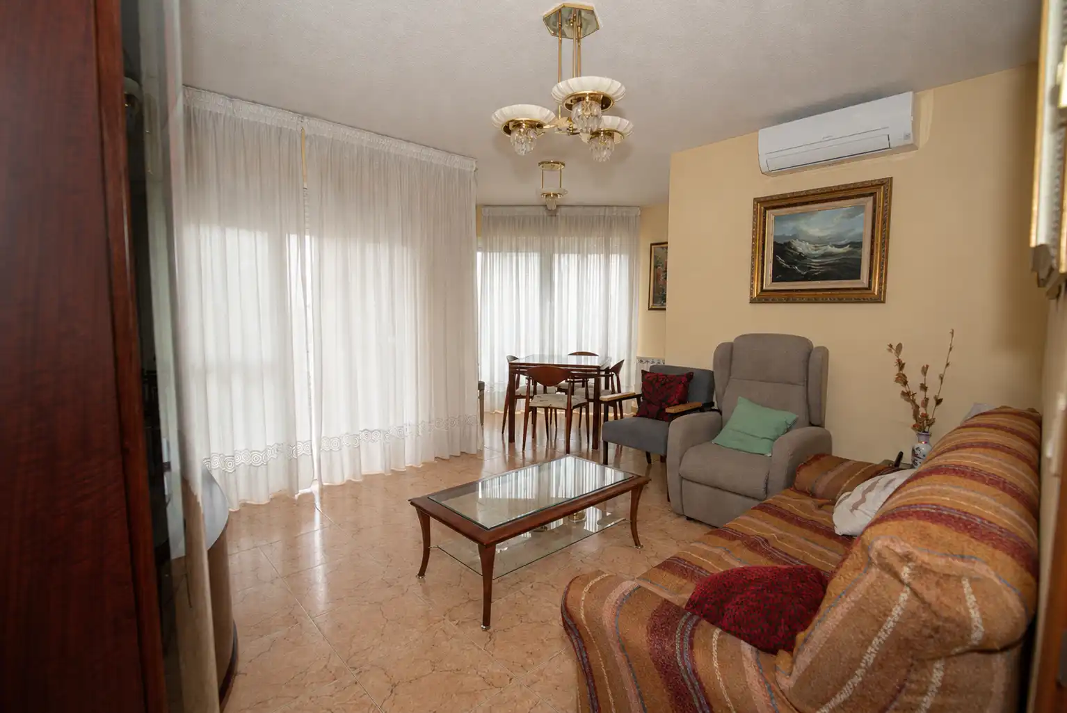 Wohnzimmer von Wohnung zum Verkauf in Coslada mit Klimaanlage, Heizung und Terrasse