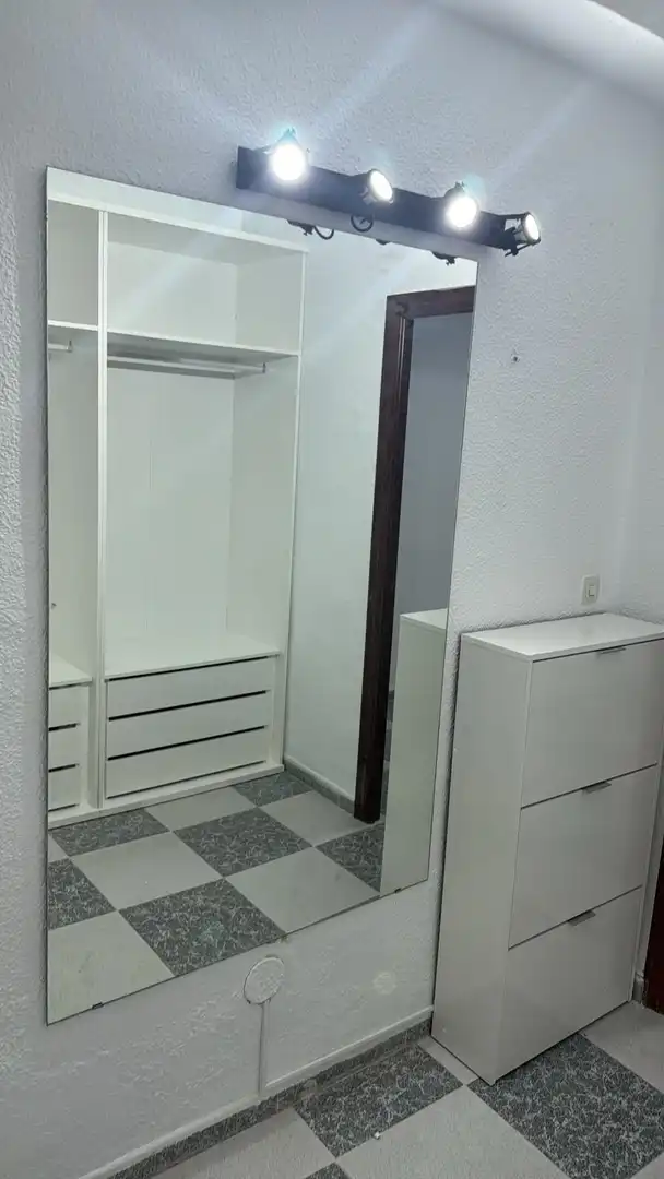 Room in Calle Segovia, 12, Peñamefecit - Avda Barcelona