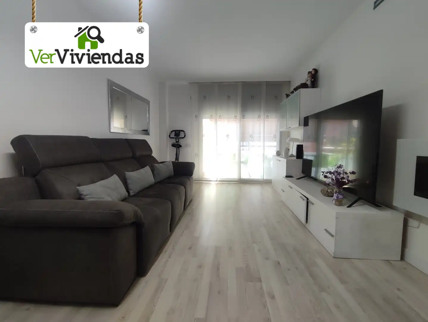 Flat with terrace for sale in Marianao