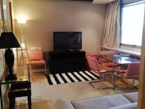 Sala d'estar de Apartament en venda en  Madrid Capital amb Aire condicionat