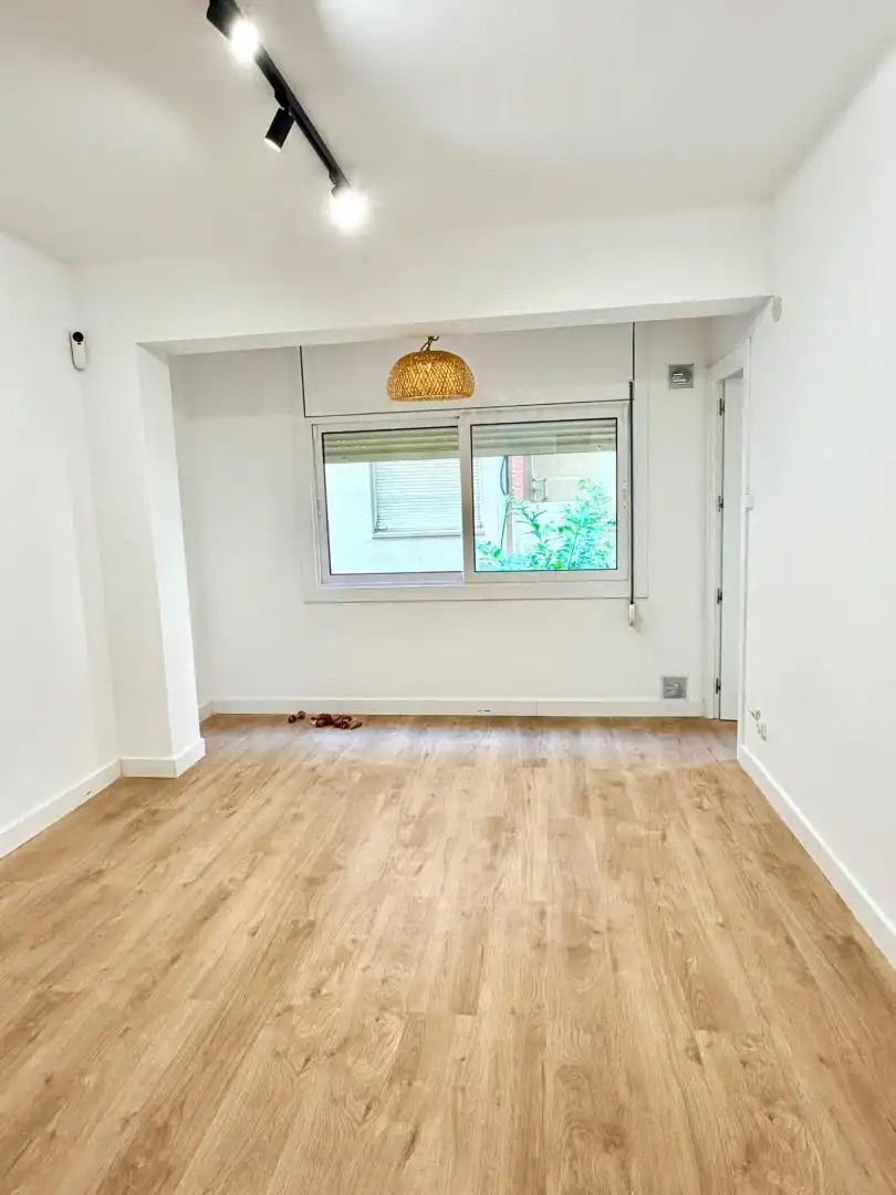 Dormitori de Apartament en venda en Pineda de Mar