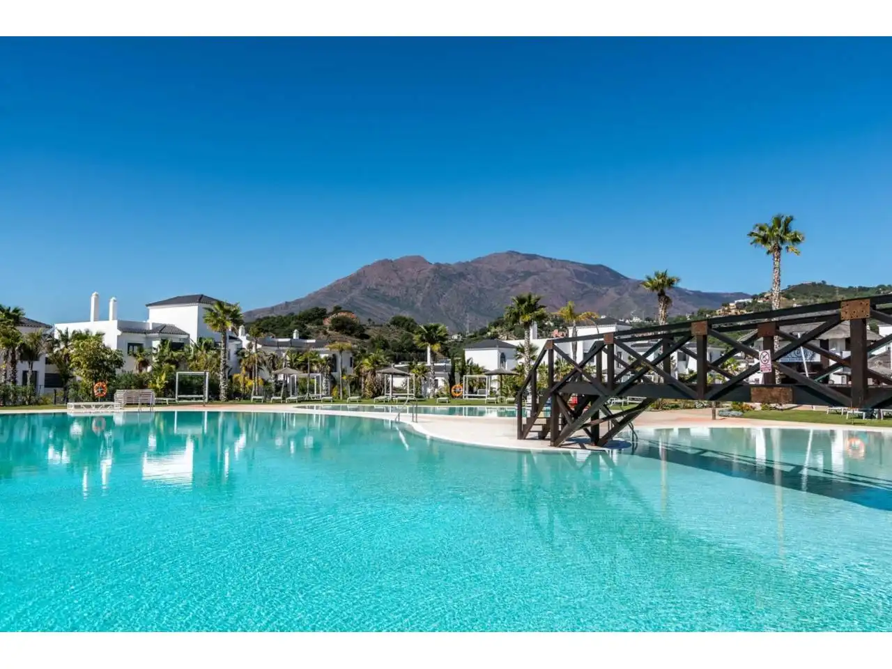 Pis amb piscina en venda a Urbanizacion Mirador de Estepona Hills 1, imagen 2