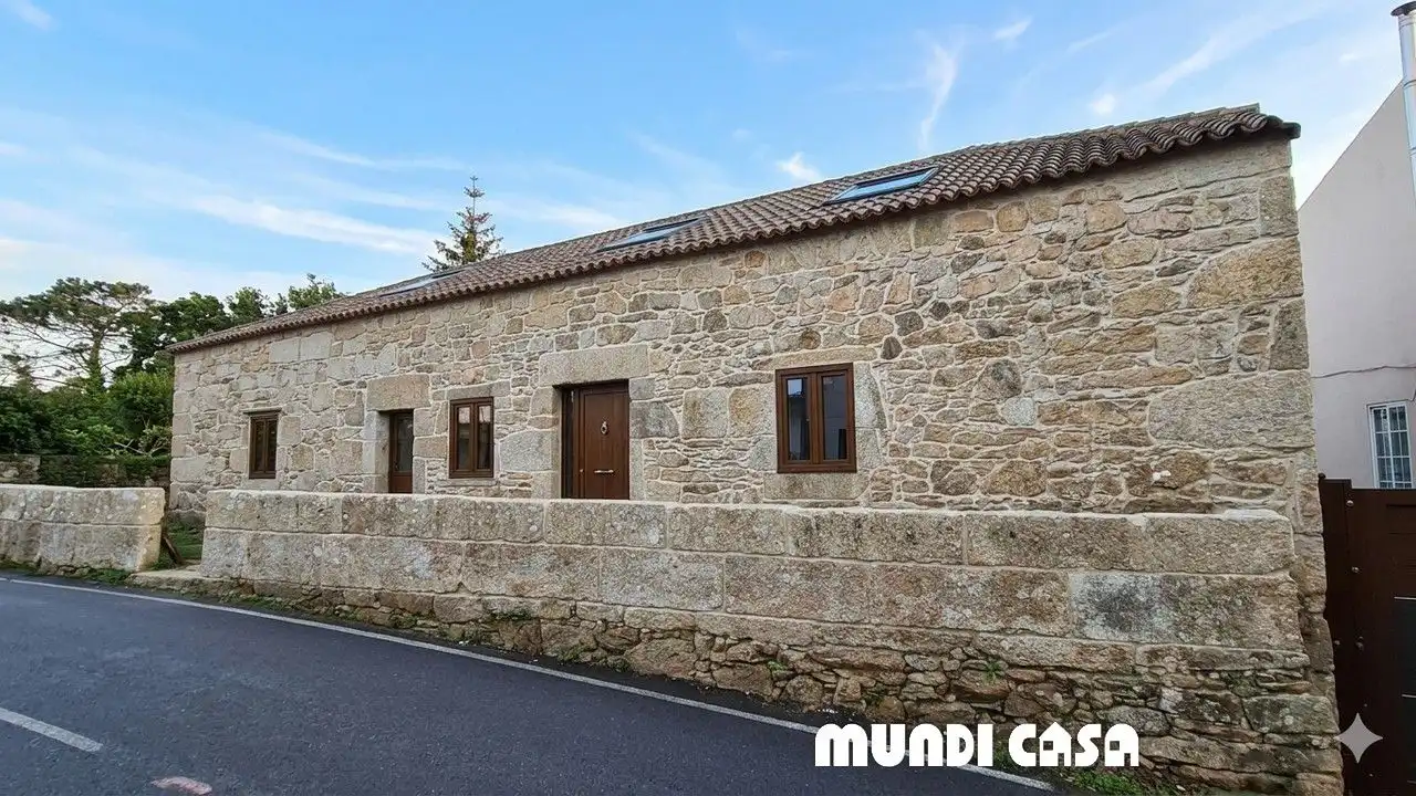 Vista exterior de Casa o chalet en venta en Ribeira