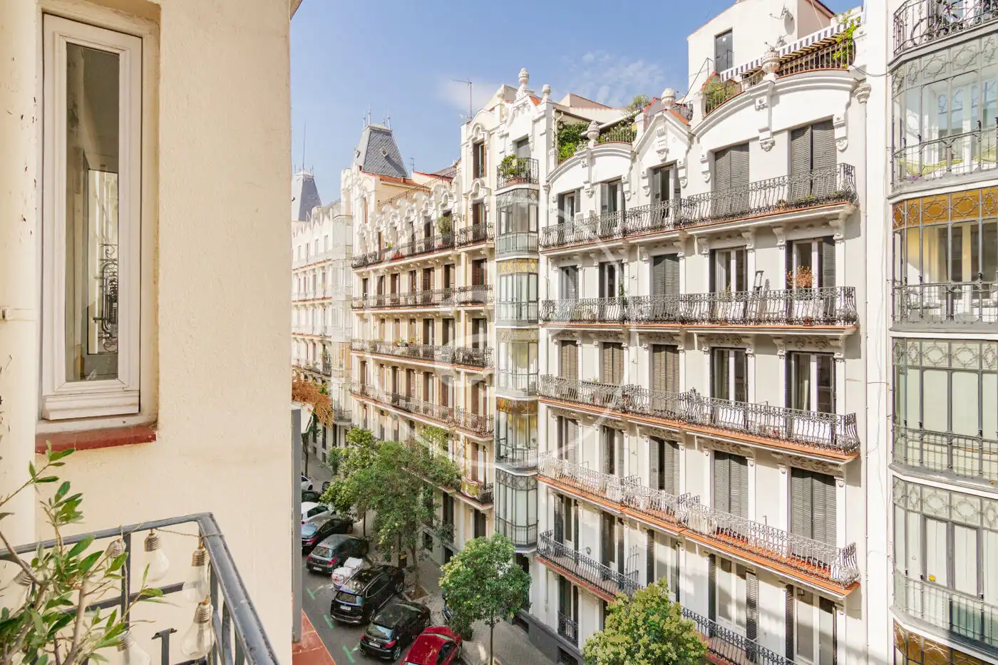 Außenansicht von Wohnung zum Verkauf in Madrid mit Klimaanlage, Heizung und Balkon