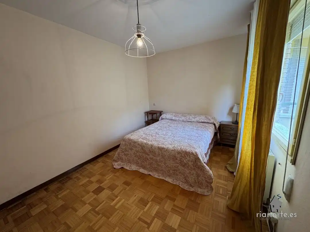 Habitación de Piso en venta en Ribadesella con Calefacción
