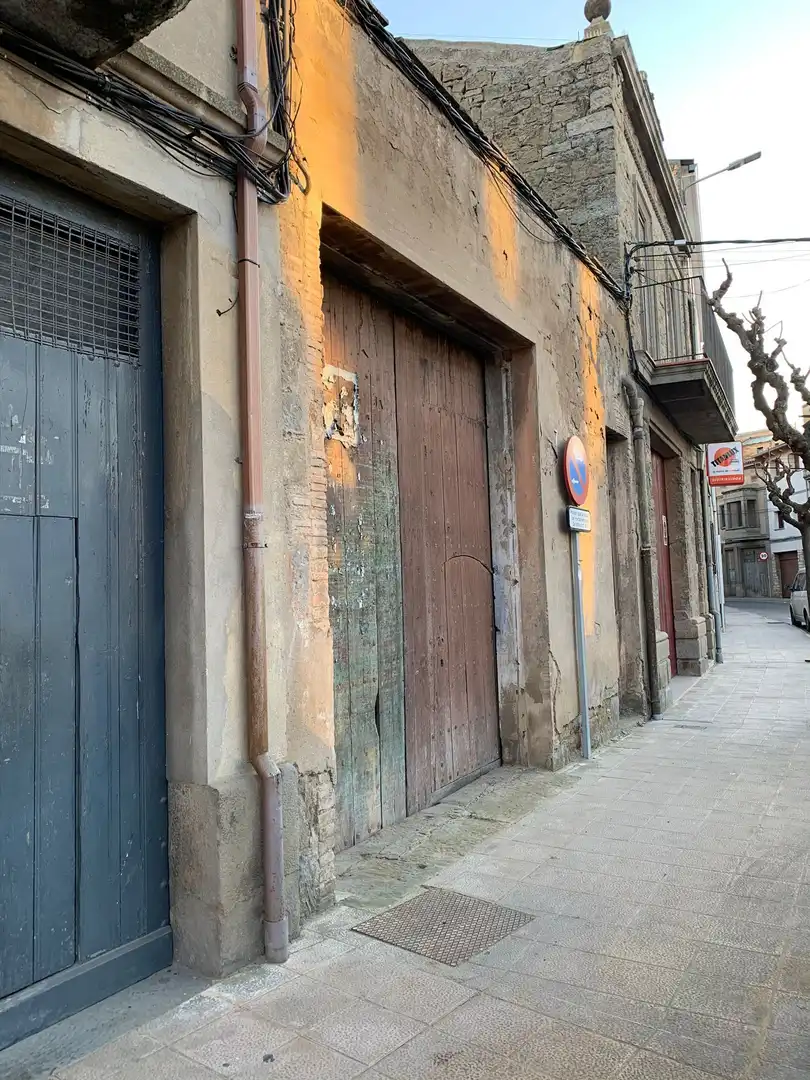 Exterior view of Houses for sale in Guissona  with Private garden, Terrace and Balcony