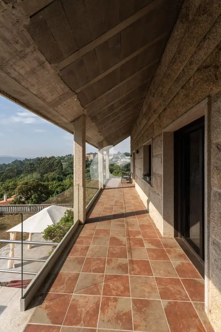 Terraza de Casa o chalet en venta en Barbadás con Calefacción, Jardín privado y Balcón