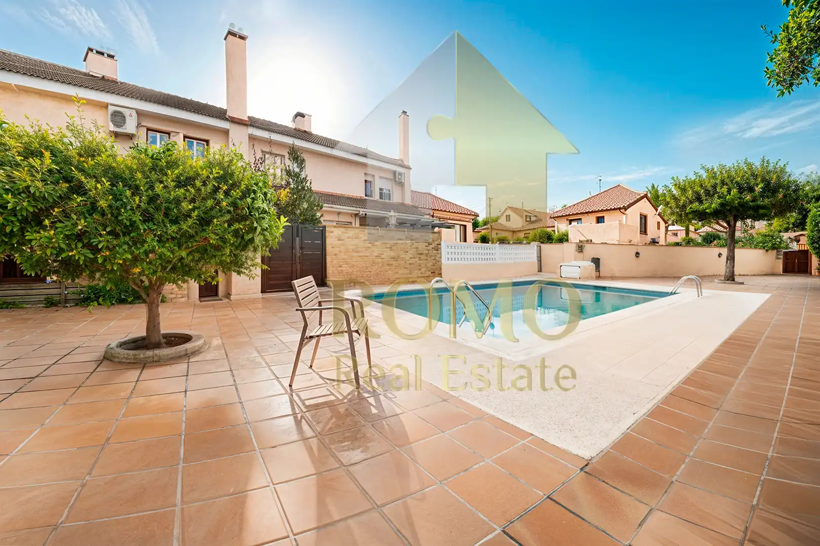 Casa adosada en venta en Avinguda U, Santa Perpètua de Mogoda