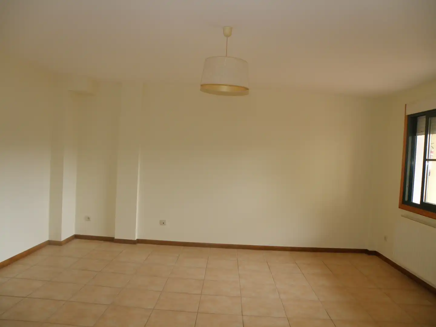 Ground floor for sale in Dodro  with Heating
