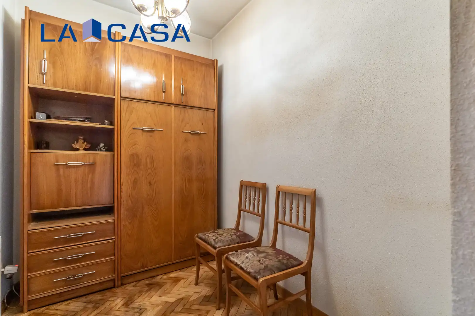 Habitación de Piso en venta en Madrid con Calefacción y Balcón