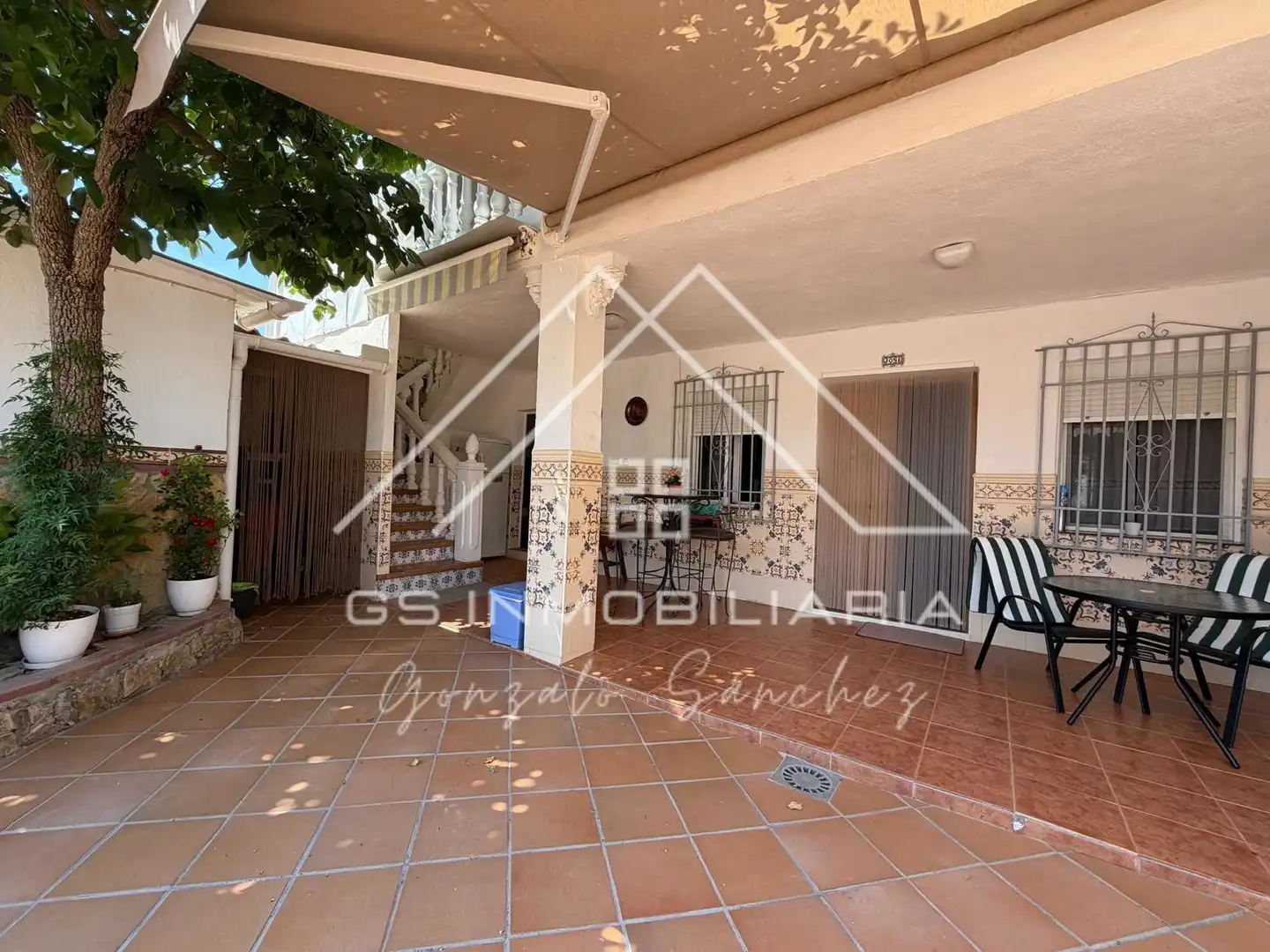 Jardí de Casa o xalet en venda en Lucena