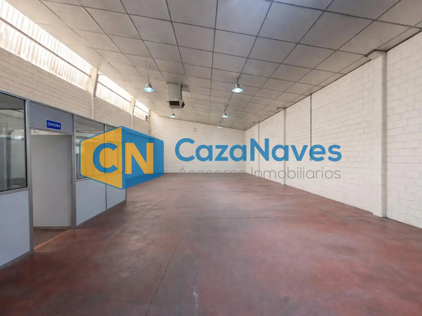 Industrial building for sale in Ajalvir