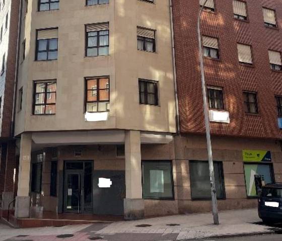 Local comercial en Venta en Vallobín