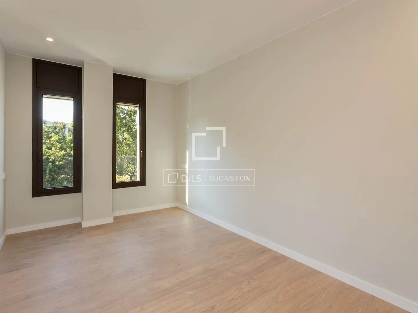 Schlafzimmer von Wohnung zur Miete in Barcelona mit Klimaanlage und Heizung