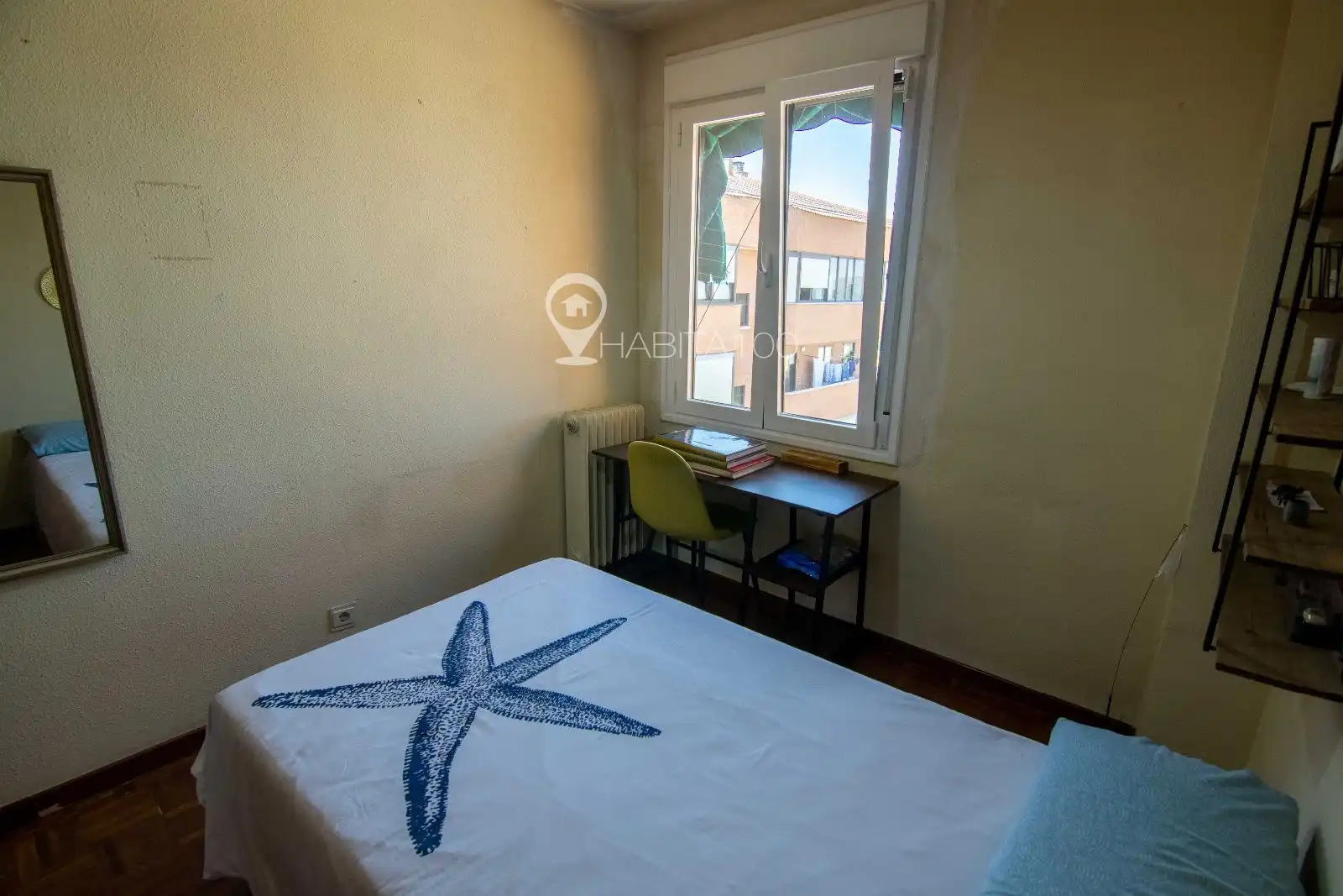 Dormitori de Pis en venda en Cuenca amb Calefacció, Parquet i Terrassa