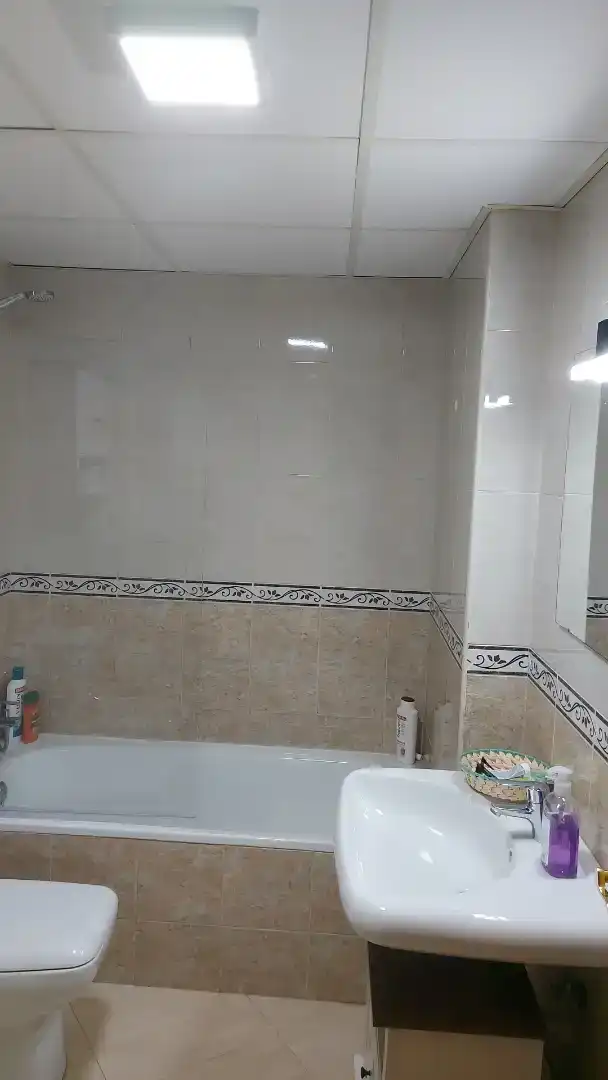 Badezimmer von Wohnungen zum Verkauf in Turre mit Klimaanlage