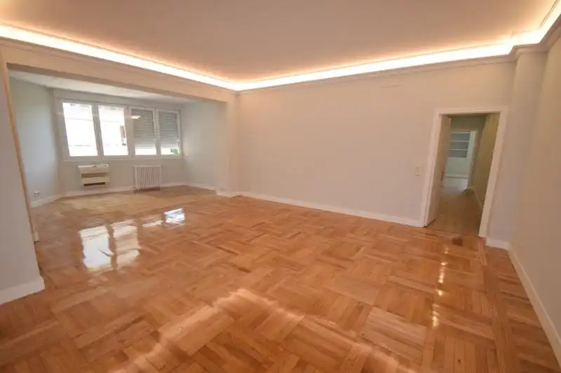 Appartamento con ascensore in affitto a Chamartín, imagen 6