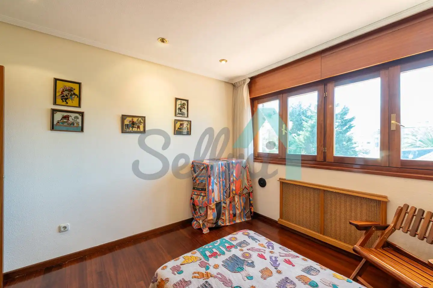 Bedroom of Detached homes for sale in Llanes  with Heating, Private garden and Parquet flooring