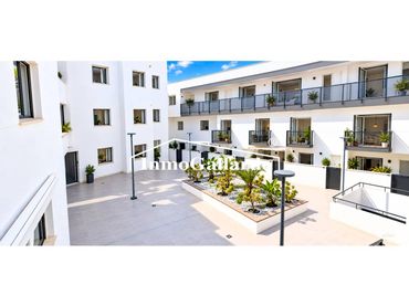 Pis amb ascensor en venda a Lo Cea