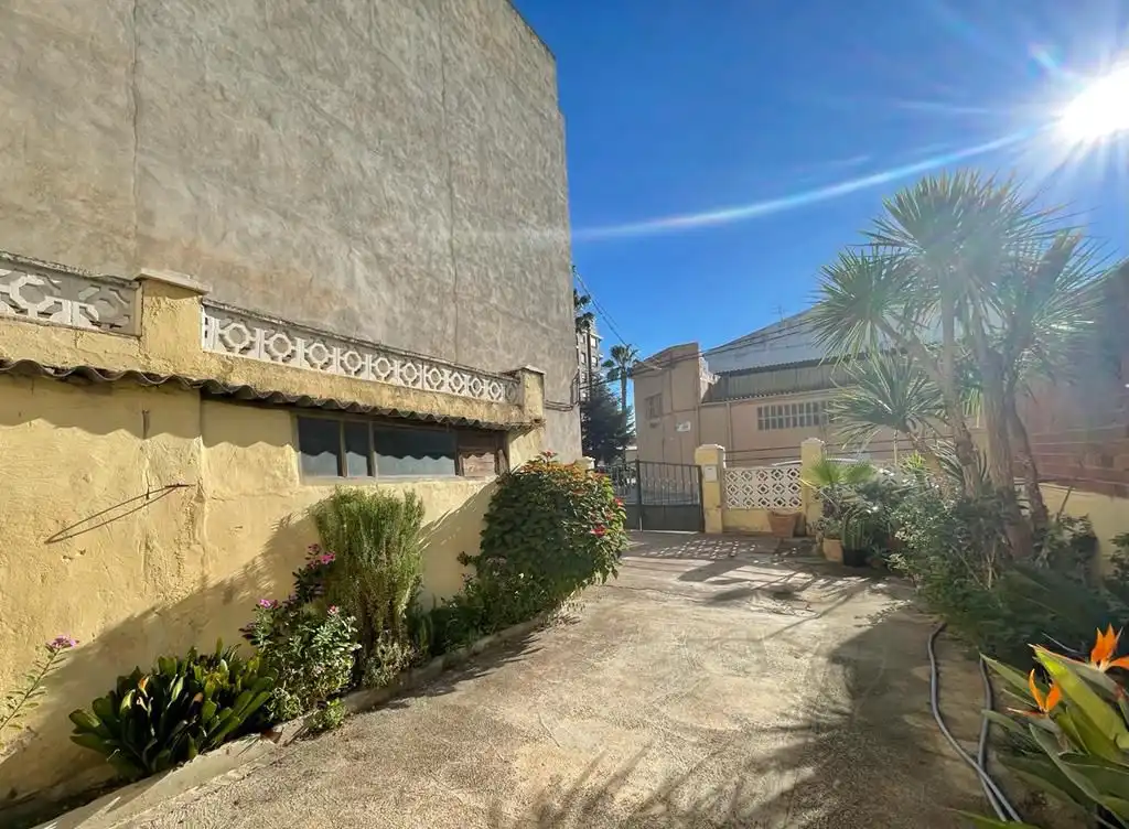 Vista exterior de Casa o chalet en venta en Nules con Jardín privado y Terraza