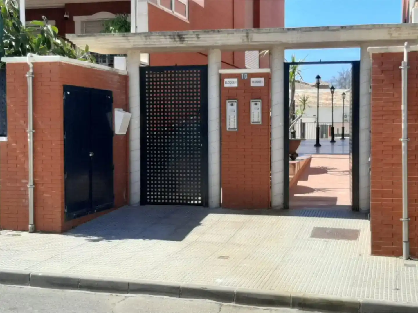 Parking de Ático en venta en  Murcia Capital con Aire acondicionado, Piscina y Balcón