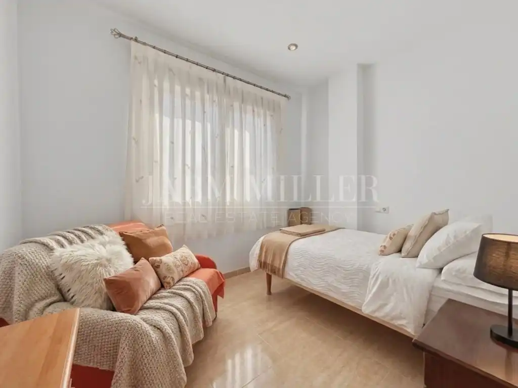 Habitación de Piso en venta en Los Alcázares con Aire acondicionado, Calefacción y Amueblado