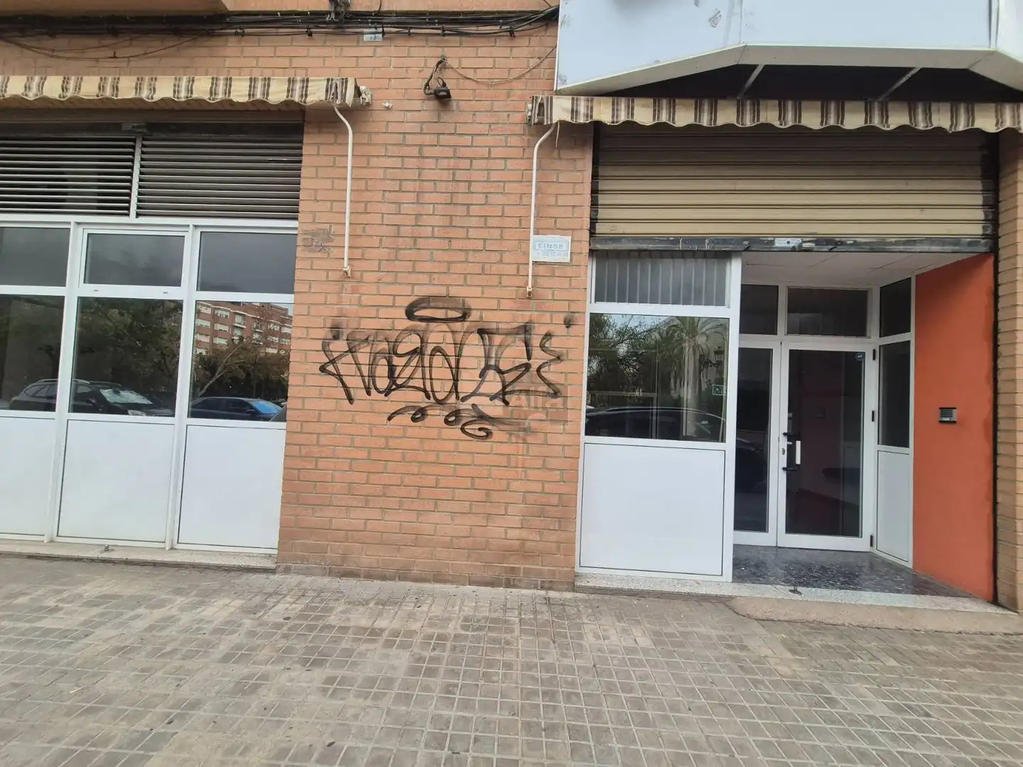 Office for rent in Patraix