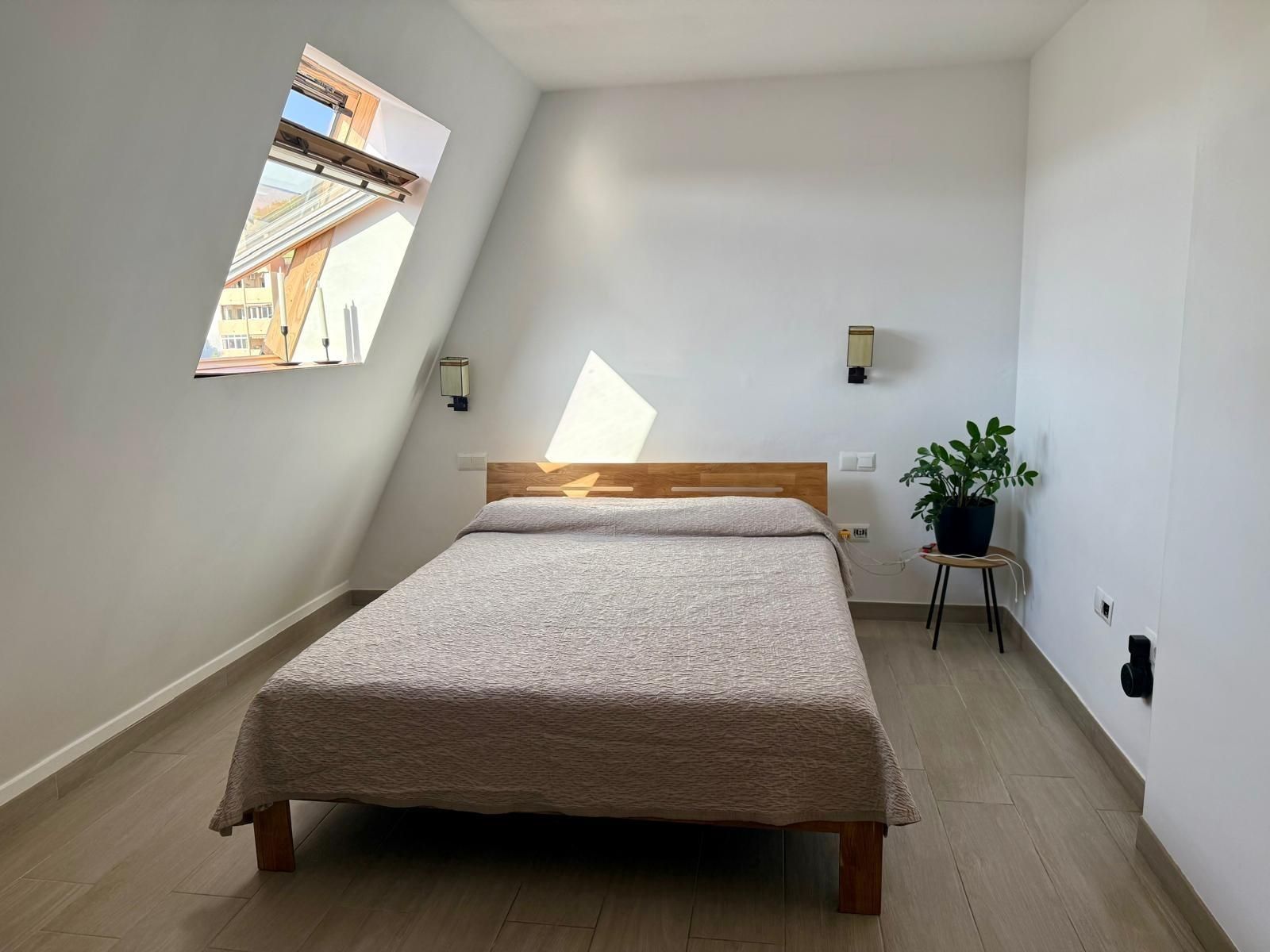 Duplex for sale in Avenida Carlos de Haya, Camino de Antequera