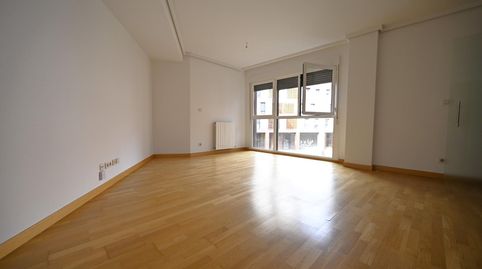 Foto 4 de Piso en venta en Calle Calle Tartanga, Erandio, Bizkaia