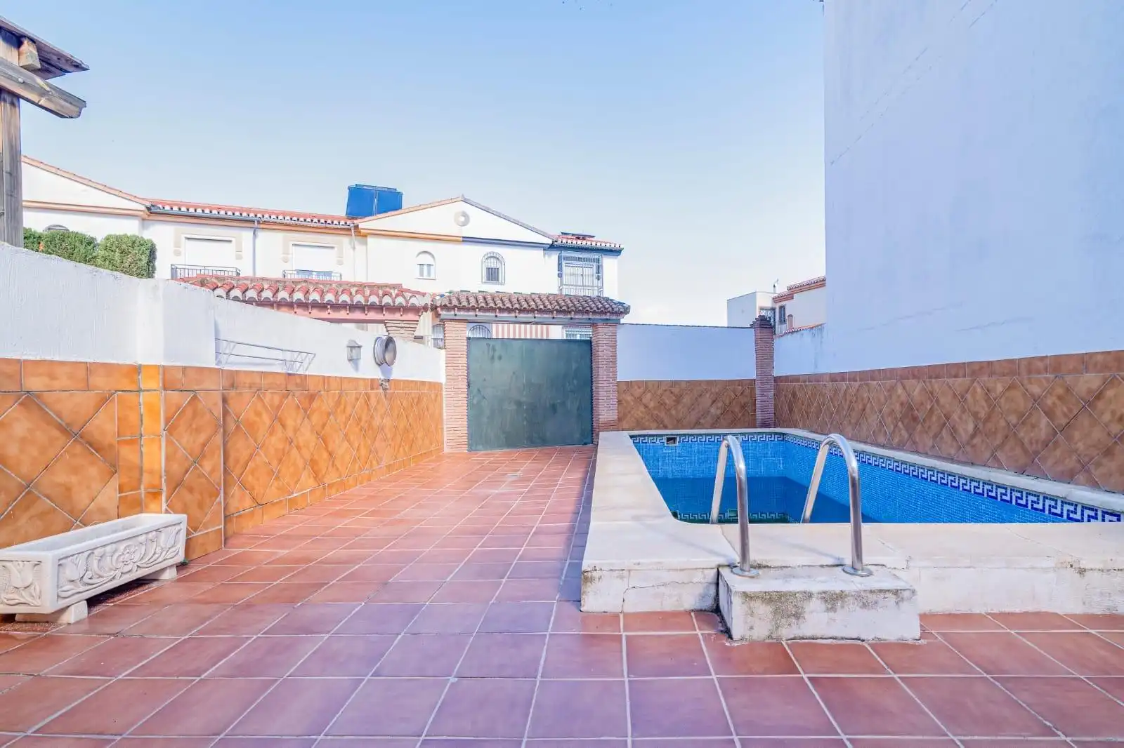 Casa adosada en venda a Cúllar Vega