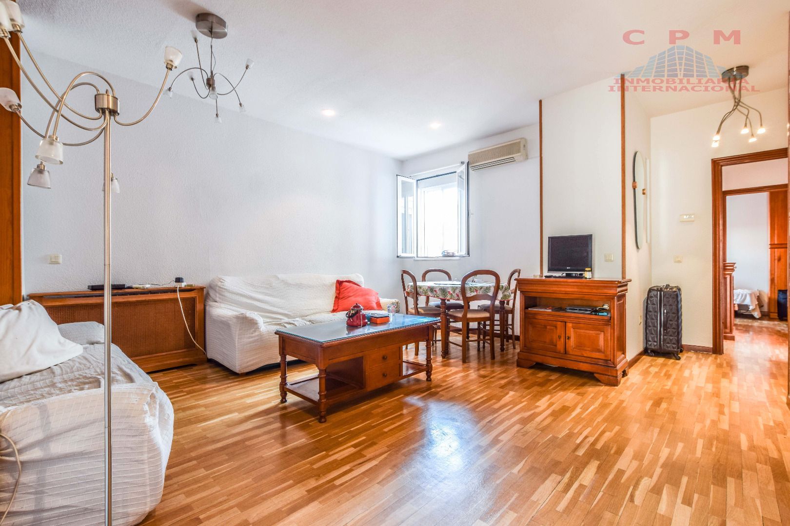 Sala de estar de Piso de alquiler en  Madrid Capital con Aire acondicionado, Calefacción y Parquet