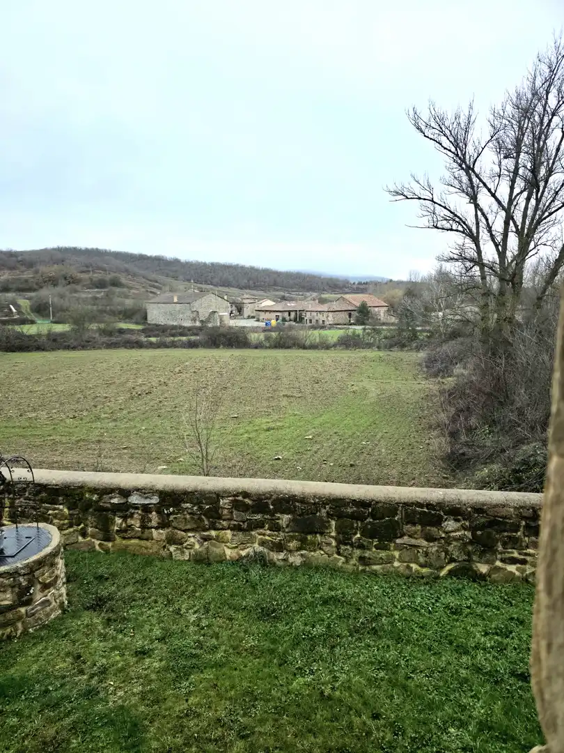 Casa o xalet en venda en Aguilar de Campoo amb Calefacció, Jardí privat i Moblat