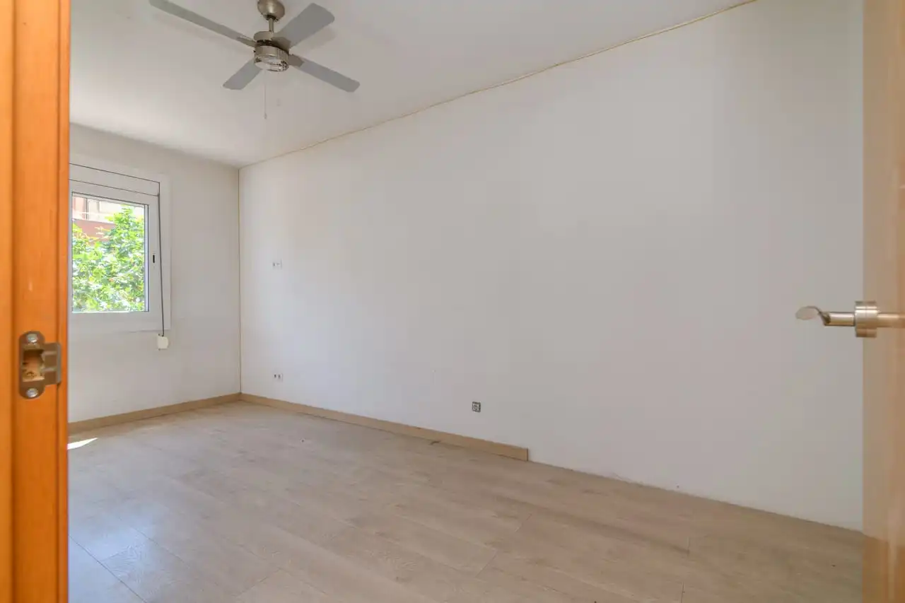 Ático en venta en Barcelona con Parquet, Terraza y Trastero