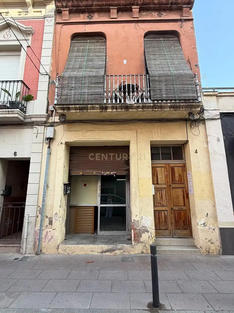 Vista exterior de Local de lloguer en Sant Joan Despí