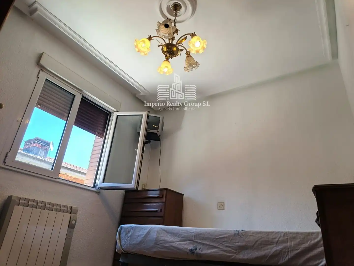 Piso de alquiler en N/A, Sama