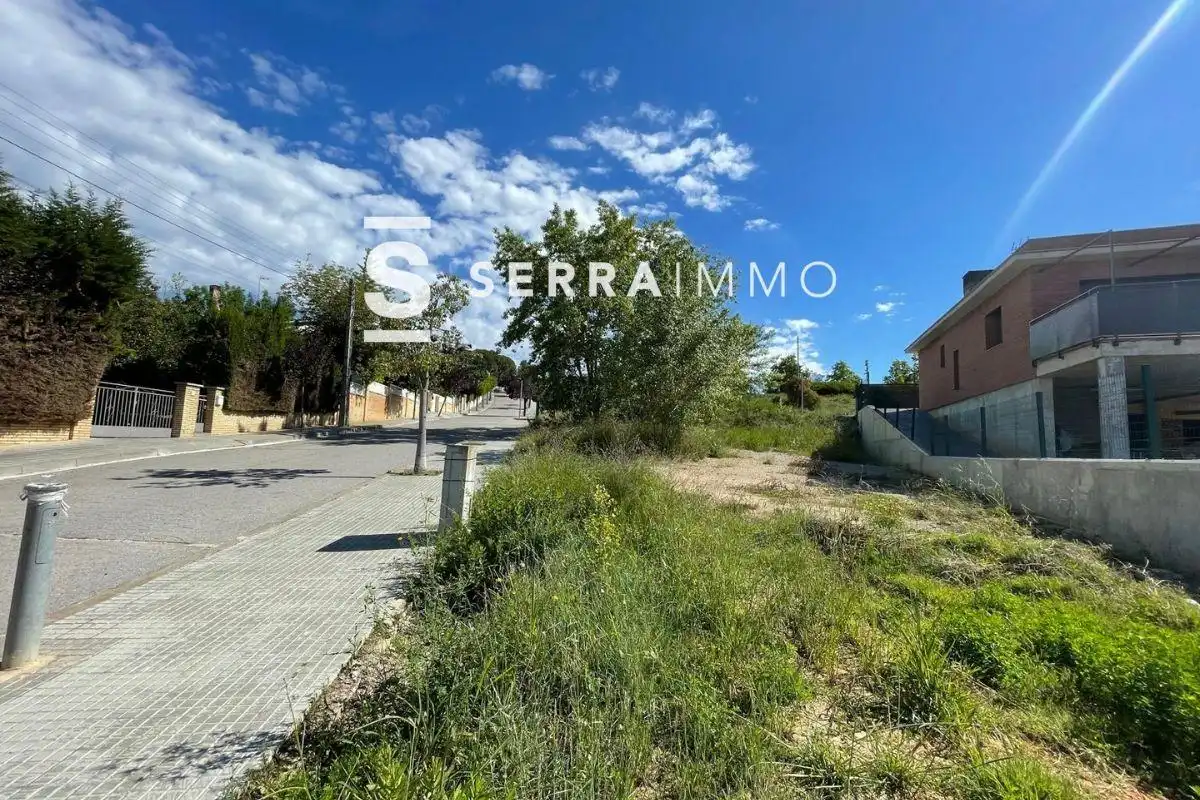 Residential land for sale in Sant Llorenç d'Hortons