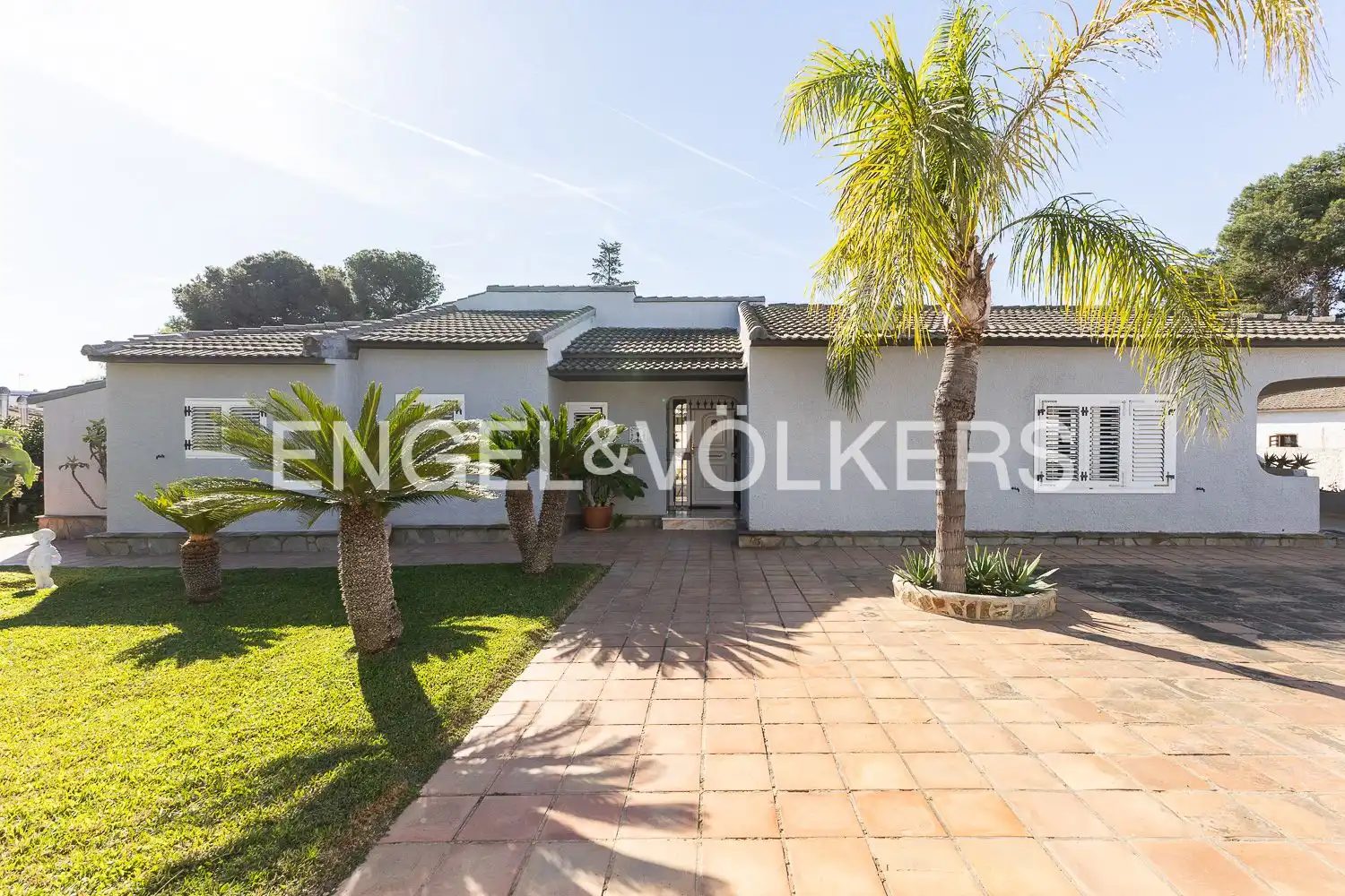 Exterior view of Houses for sale in Paterna  with Air Conditioner, Heating and Private garden