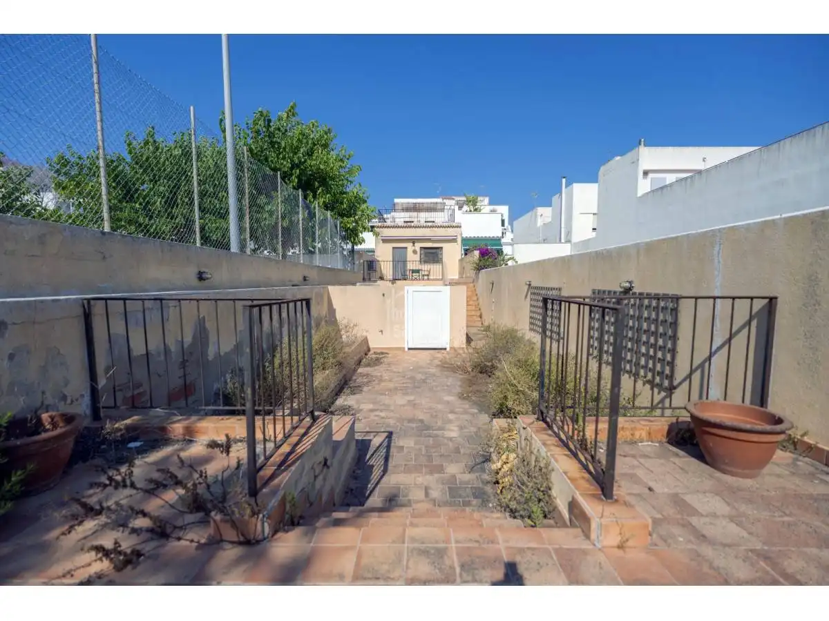 Vista exterior de Casa o chalet en venta en Maó - Mahón con Jardín privado, Terraza y Piscina